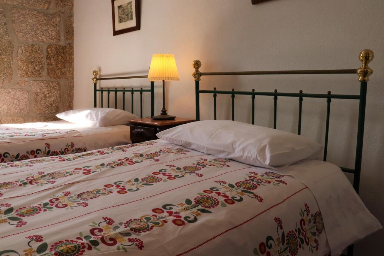 Casa Do Boco Villa โอลีเวราดวสปิตาล ภายนอก รูปภาพ