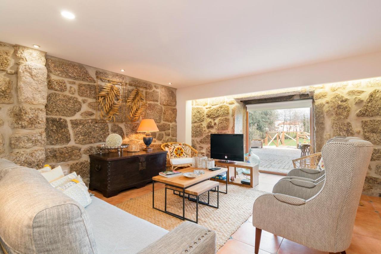 Casa Do Boco Villa โอลีเวราดวสปิตาล ภายนอก รูปภาพ